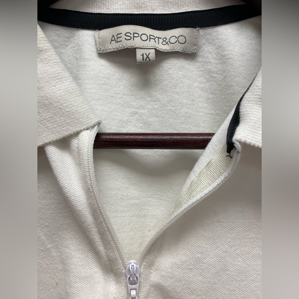 4 for $25 🤍 AE Sports Collared Crisp White 1/3 Zip Polo Top 🤍- 1X - Picture 5 of 6